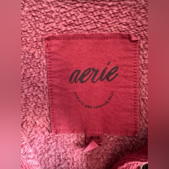 Aerie Quarter Snap Oversized fleece sweatshirt in deep cherry color - Picture 9 of 9